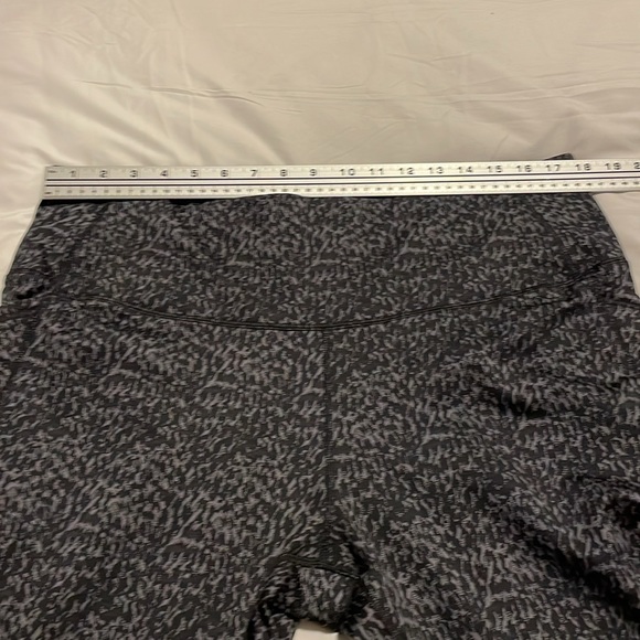 Women’s size XXL all in motion gray and black leggings - Picture 5 of 8